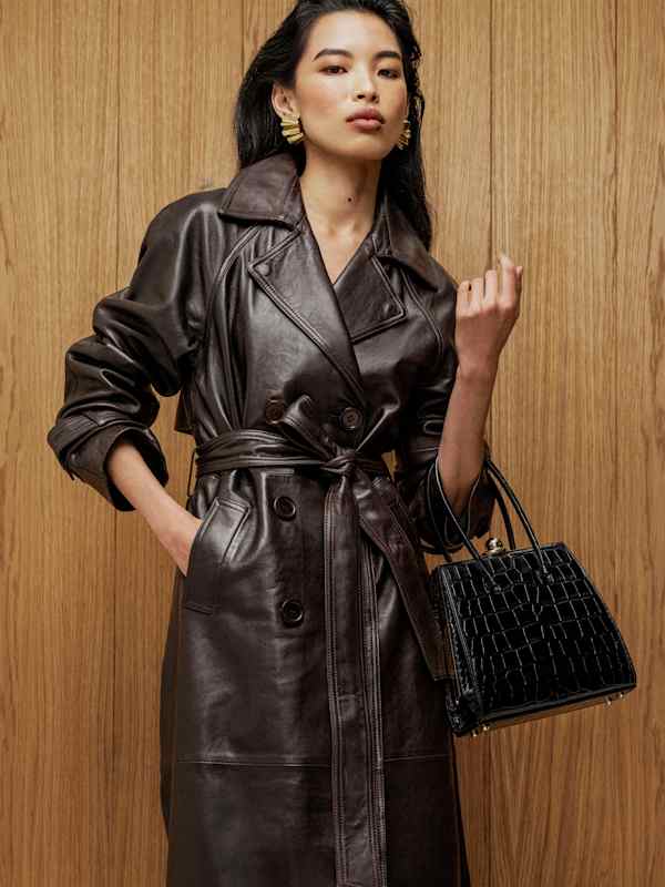 Peppa Top Handle - Black Croc Leather